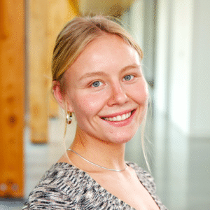 Emily Hannan PhD 1600x1600px